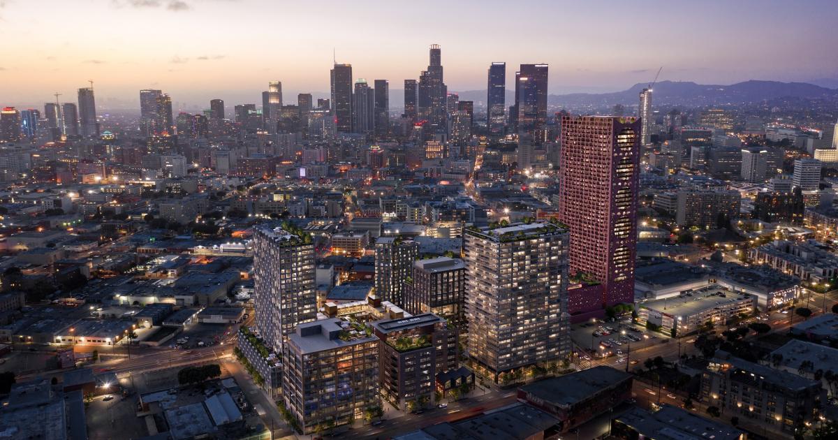 【セール 登場から人気沸騰】 DTLA's down Breaking massive development Central & Fourth アート・デザイン・音楽